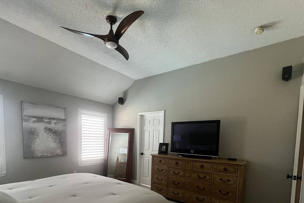 Photo of Bedroom in Grapevine