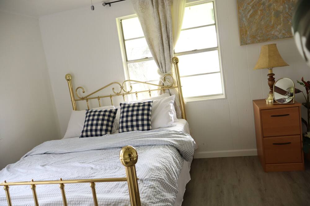 Photo of Bedroom in Mineral Wells