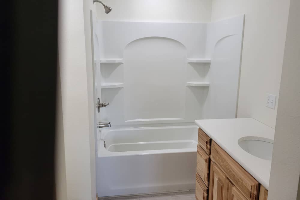 Photo of Bathroom in Scottsbluff
