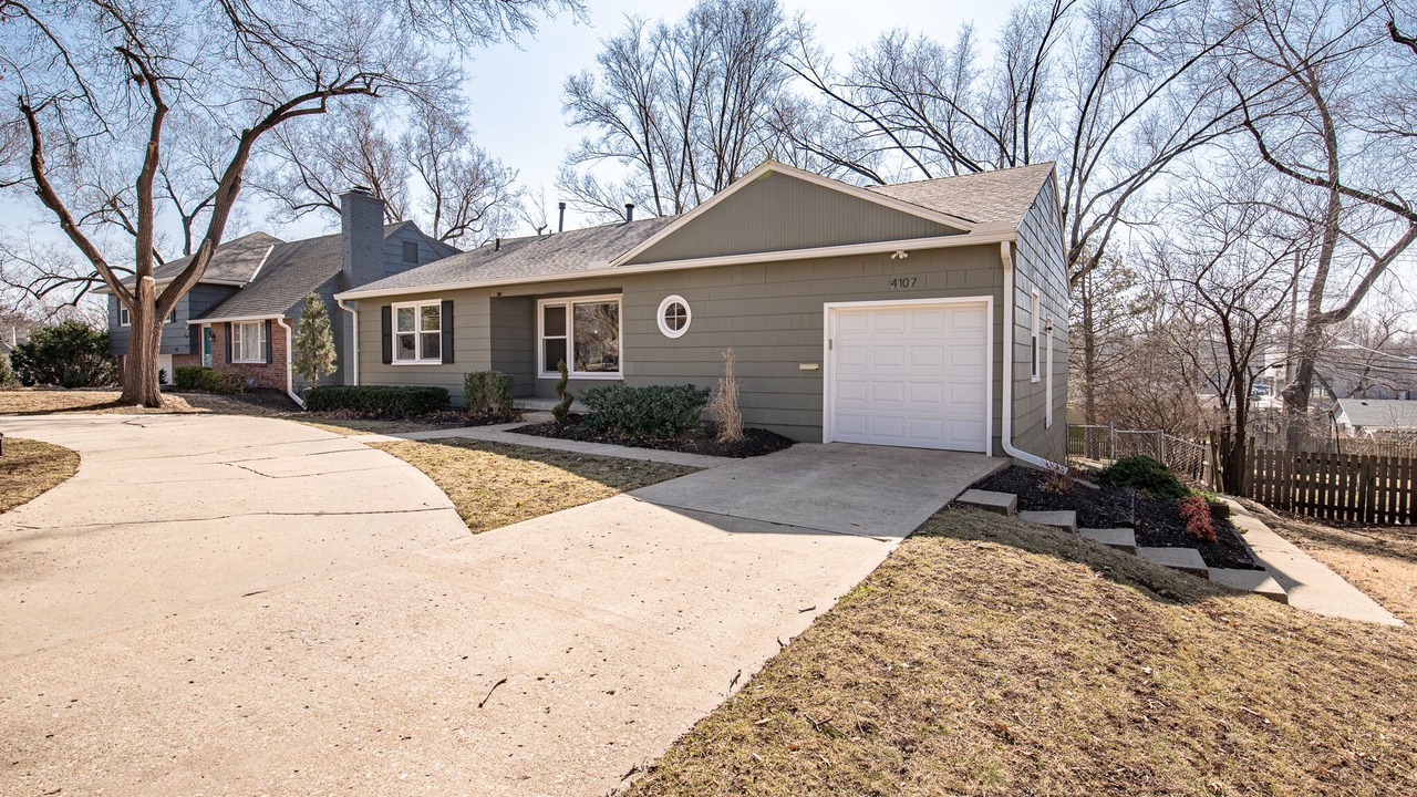 Photo of Outdoor in Roeland Park