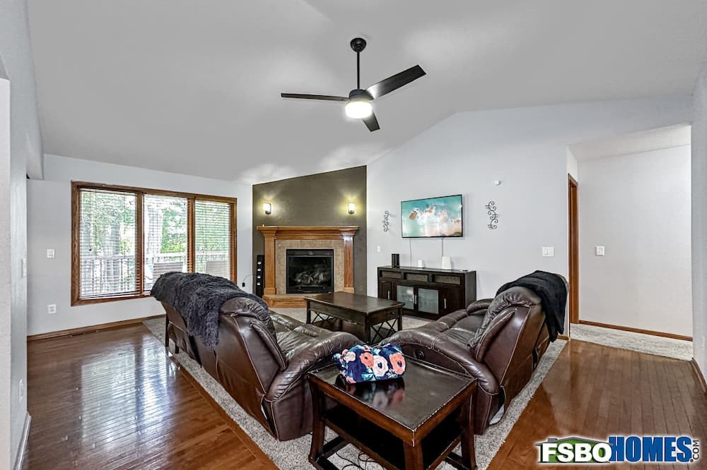 Photo of Livingroom in Pleasant Hill