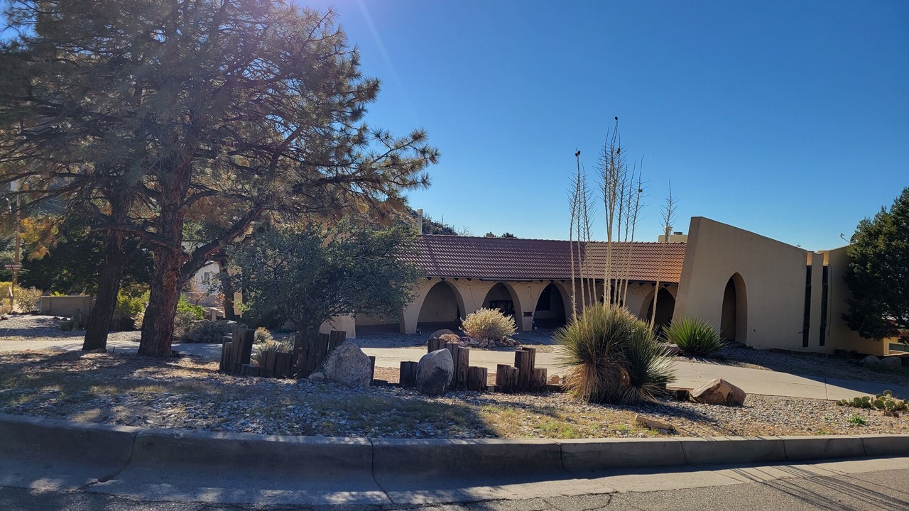 Photo of Outdoor in Glenwood Hills