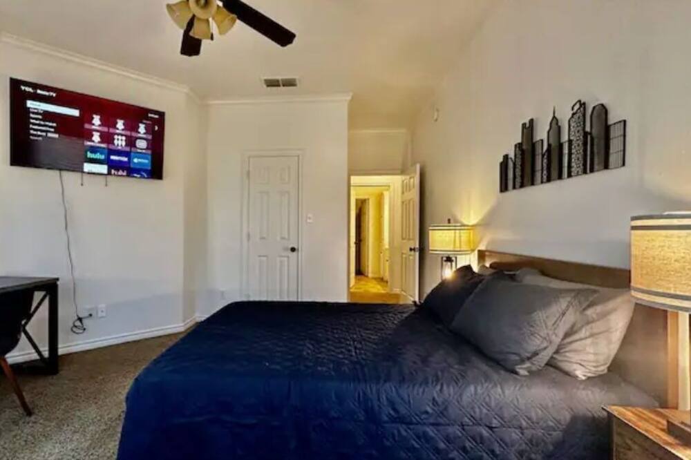Photo of Bedroom in North Overton