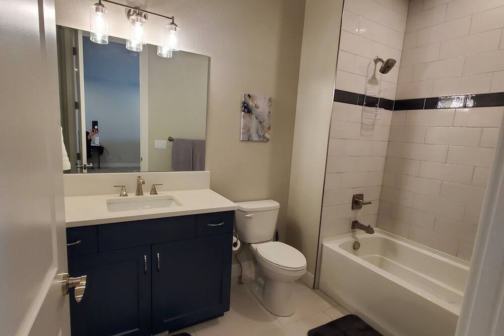 Photo of Bathroom in Timnath