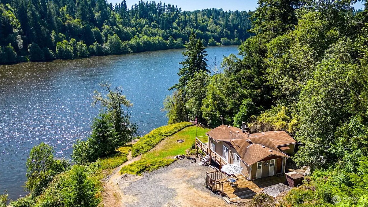 Photo of Outdoor in Eatonville
