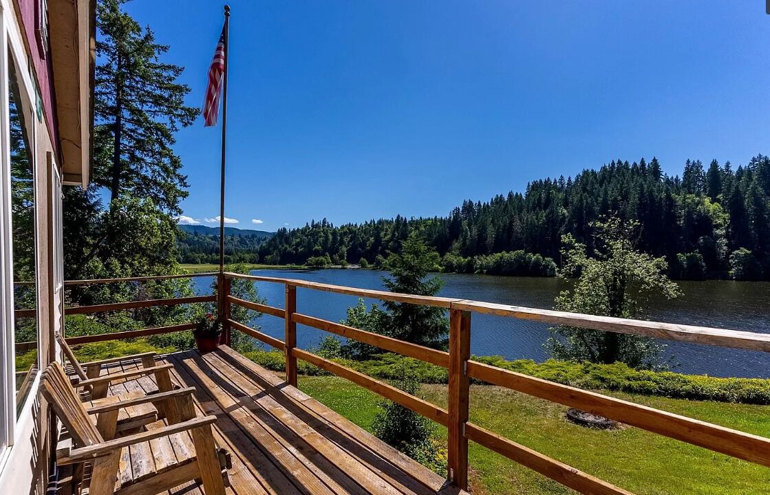 Photo of Outdoor in Eatonville