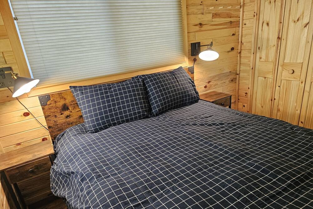 Photo of Bedroom in Canoncito