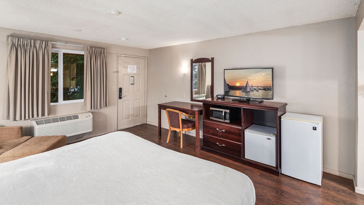 Photo of Bedroom in Renton