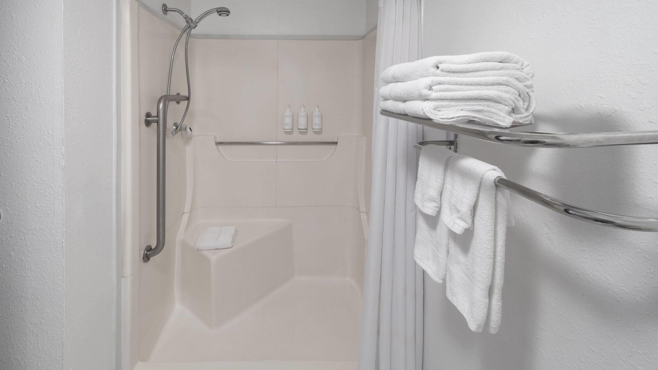 Photo of Bathroom in Rock Port