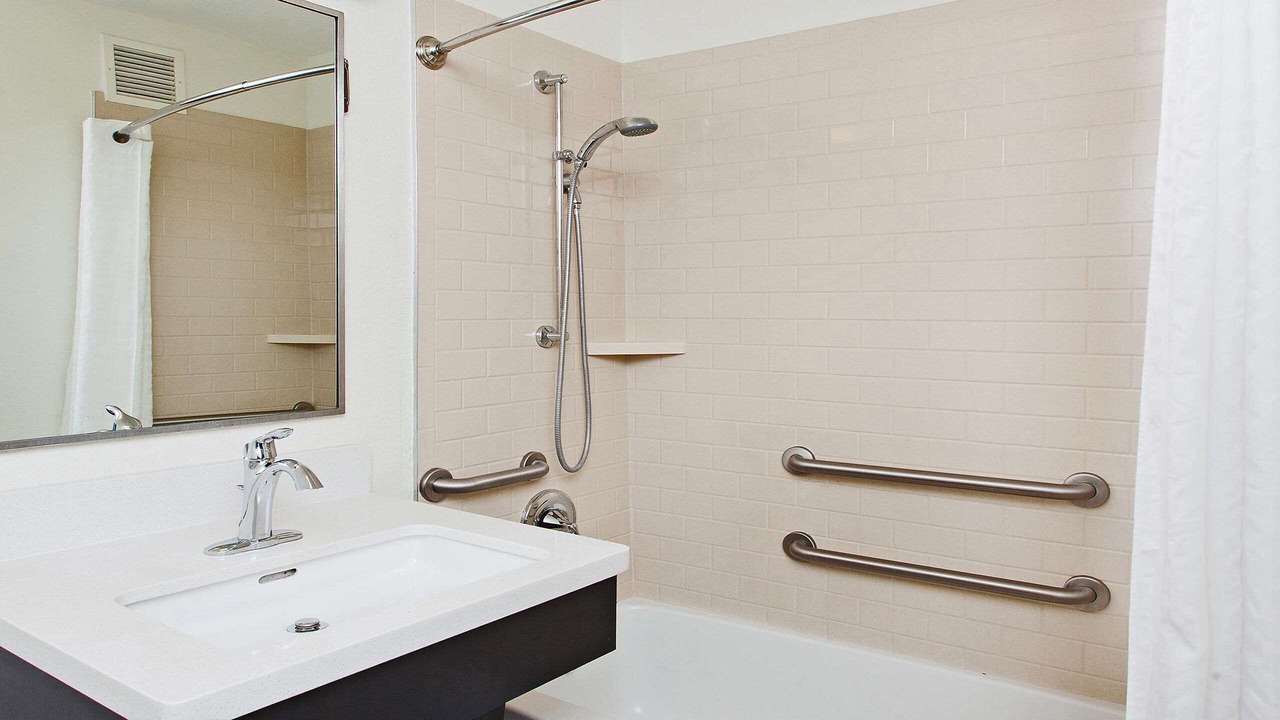 Photo of Bathroom in Overland Park