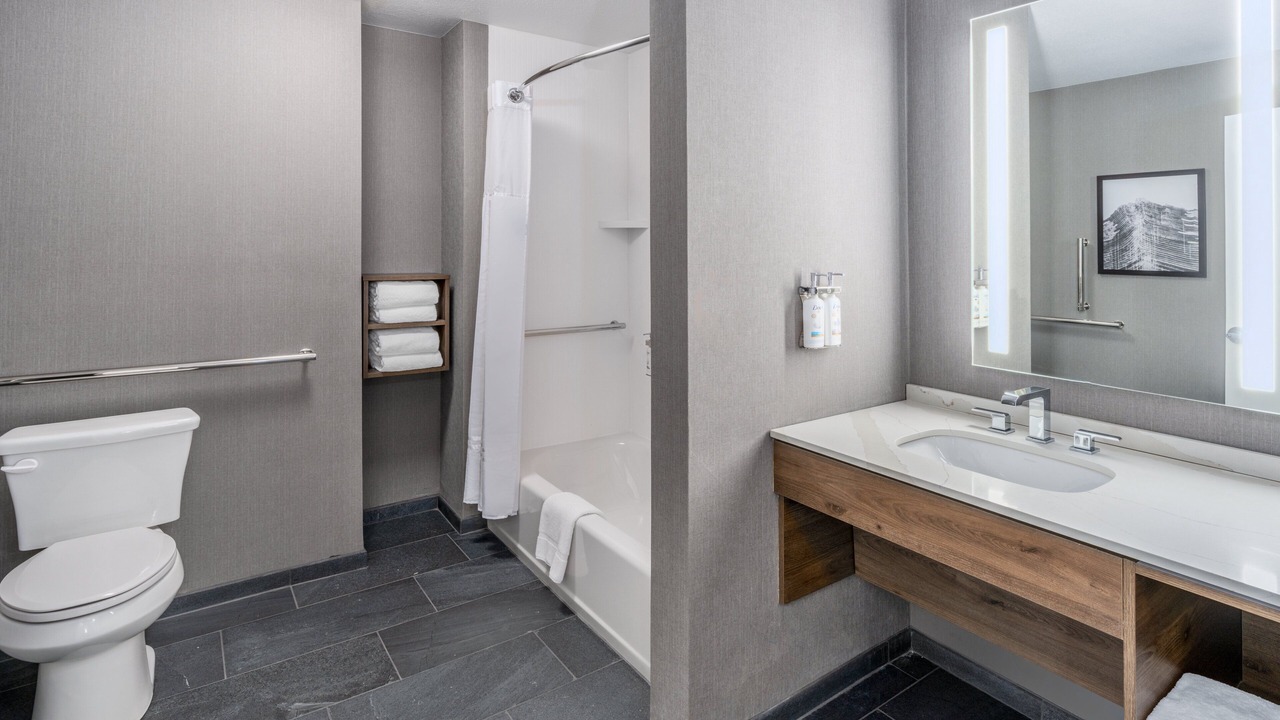 Photo of Bathroom in Glendale