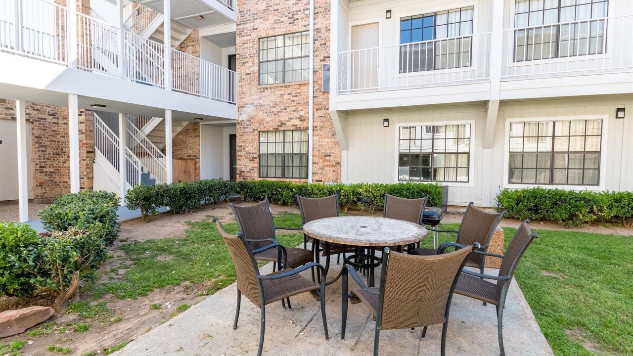 Photo of Outdoor in North Arlington
