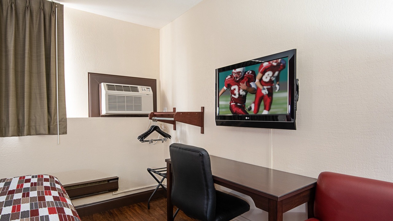 Photo of Bedroom in Cameron