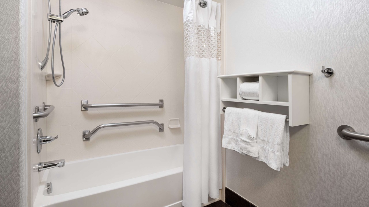 Photo of Bathroom in Centerra