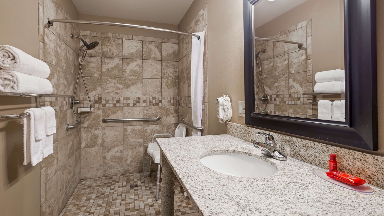 Photo of Bathroom in Cameron