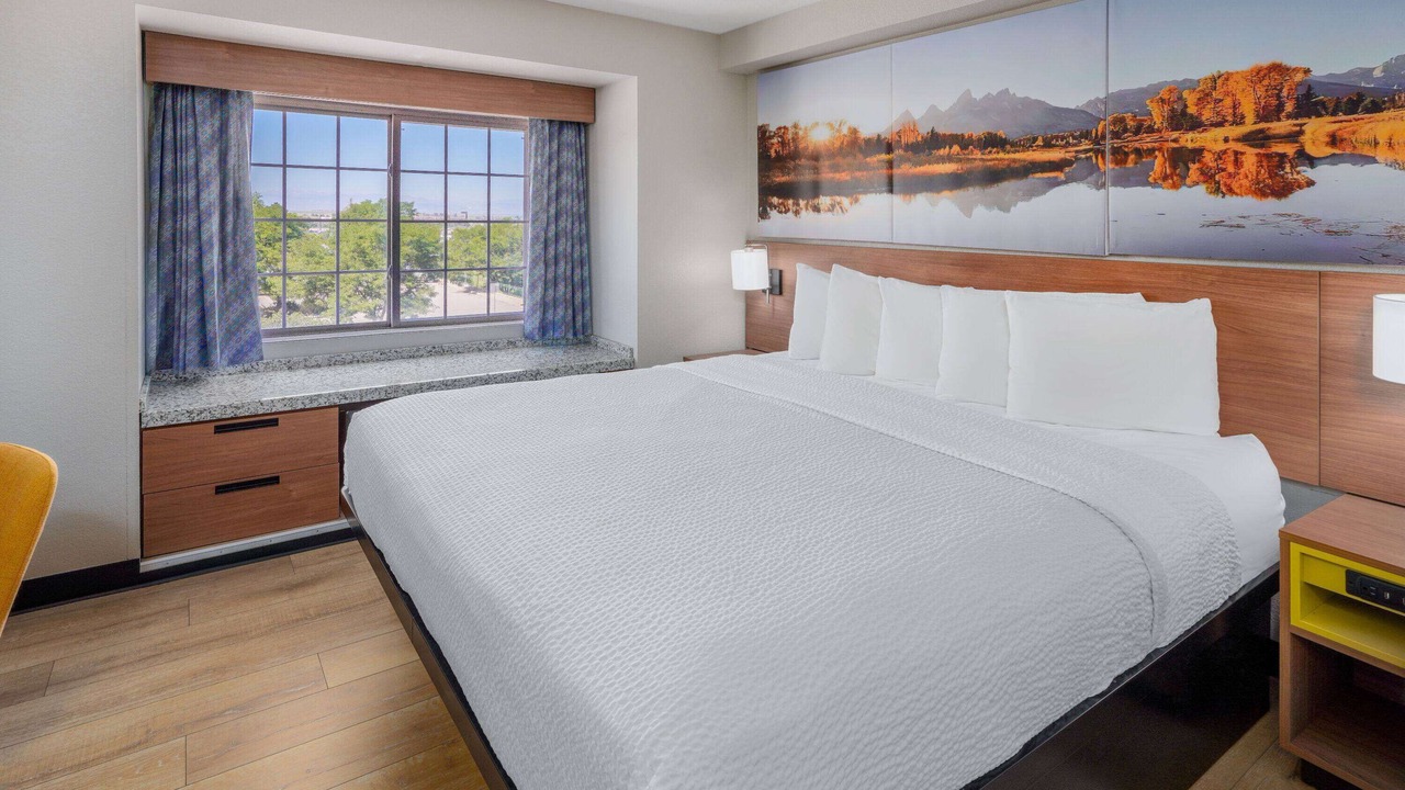 Photo of Bedroom in Greeley