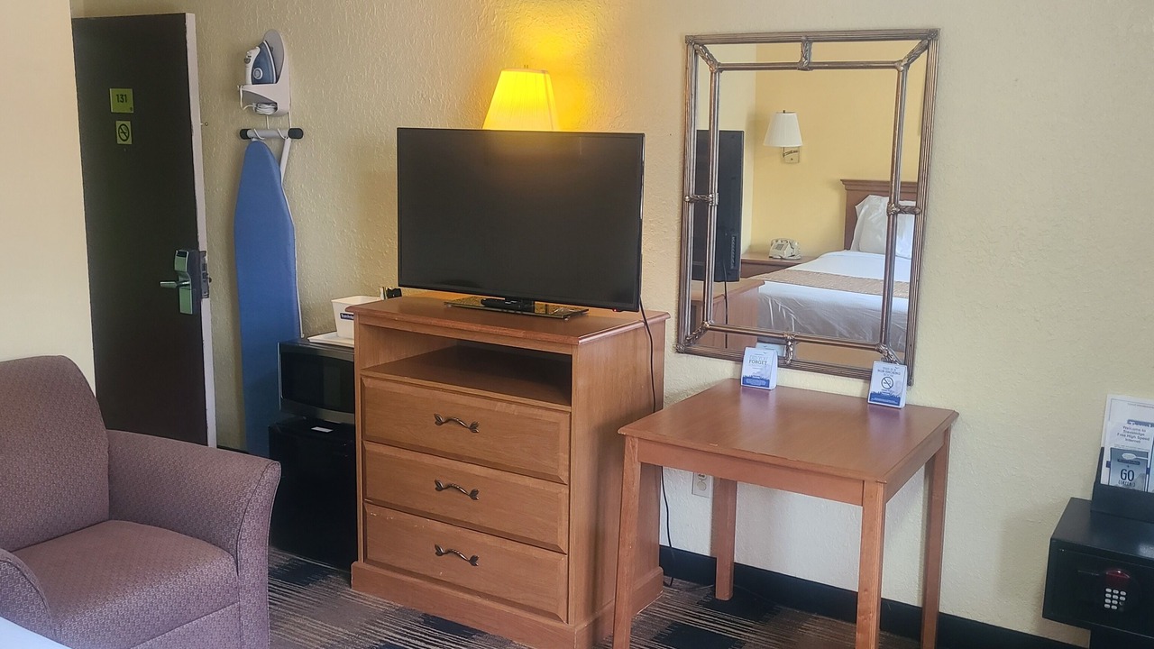 Photo of Bedroom in Platte City