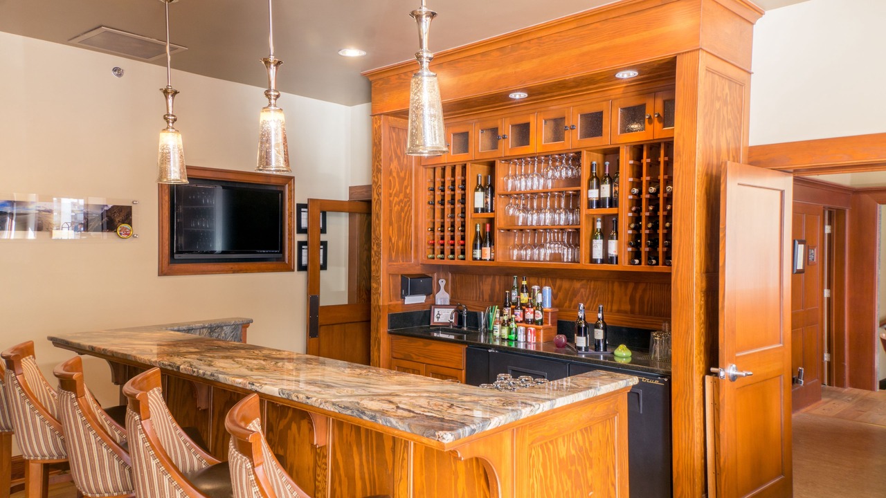 Photo of Others in Astoria
