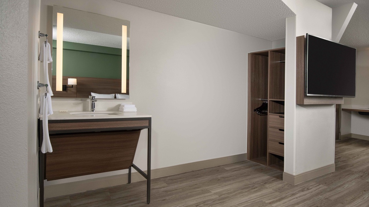 Photo of Bedroom in Lone Tree