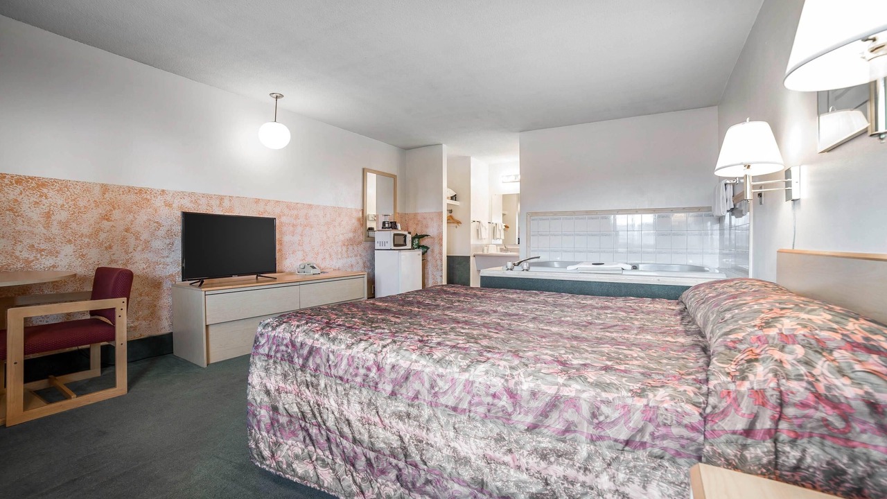 Photo of Bedroom in Boardman