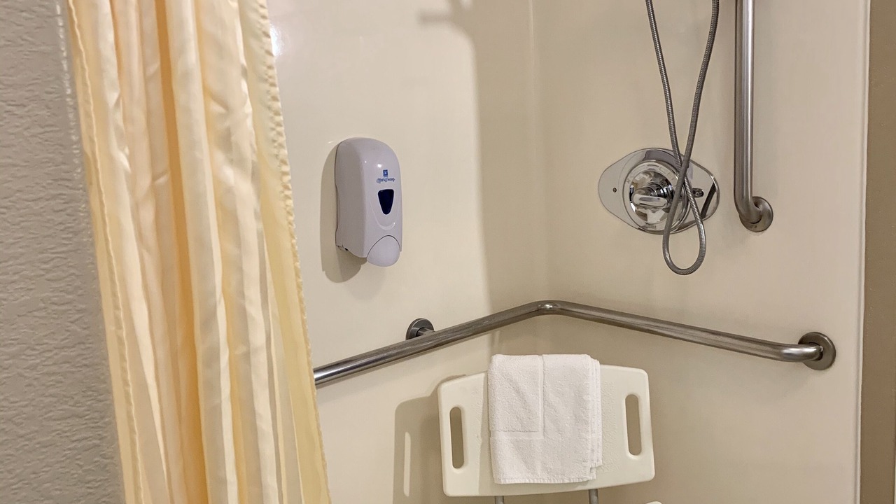 Photo of Bathroom in Gering