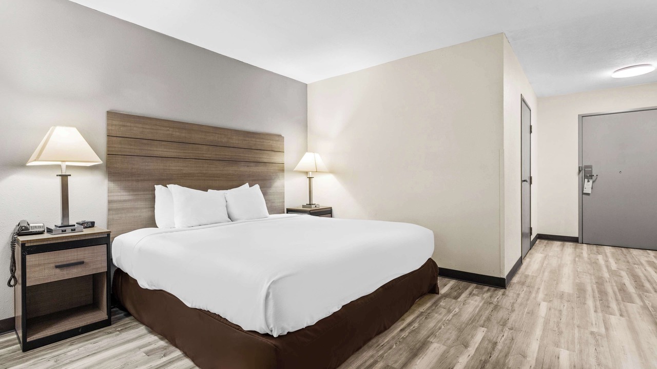 Photo of Bedroom in Northeast Heights