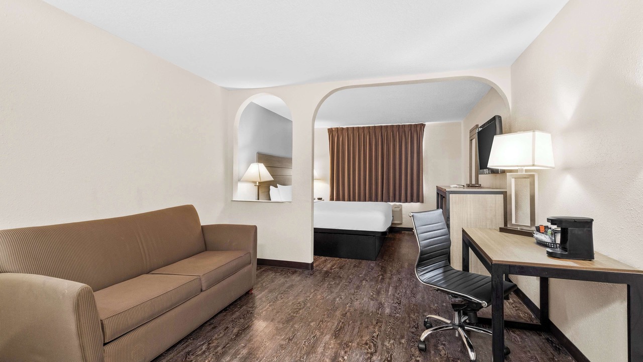 Photo of Bedroom in Northeast Heights