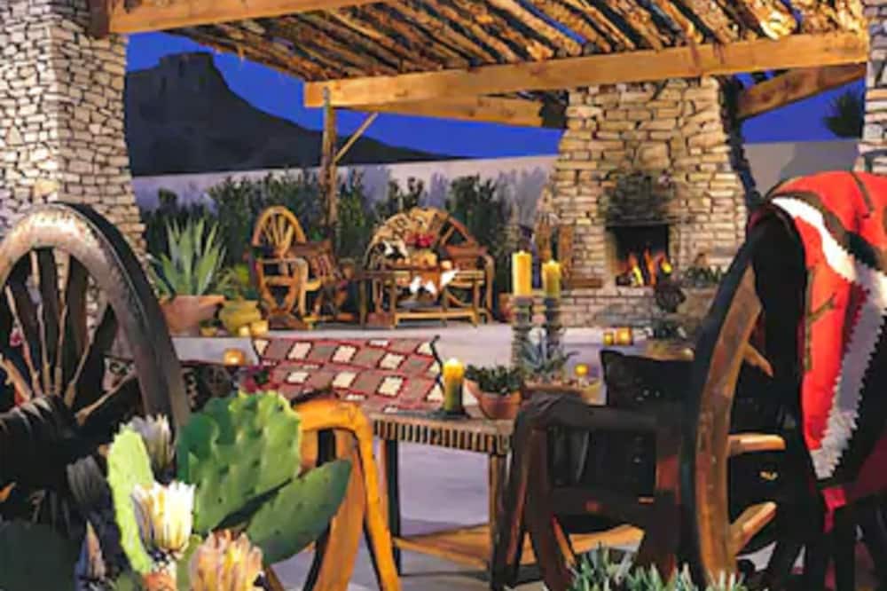 Photo of Patio Balcony in Lajitas