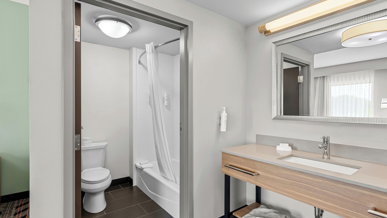 Photo of Bathroom in Pauls Valley