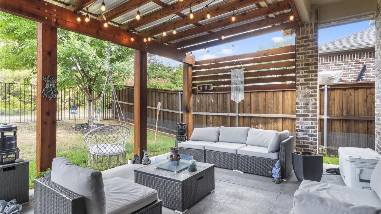 Photo of Outdoor in Flower Mound