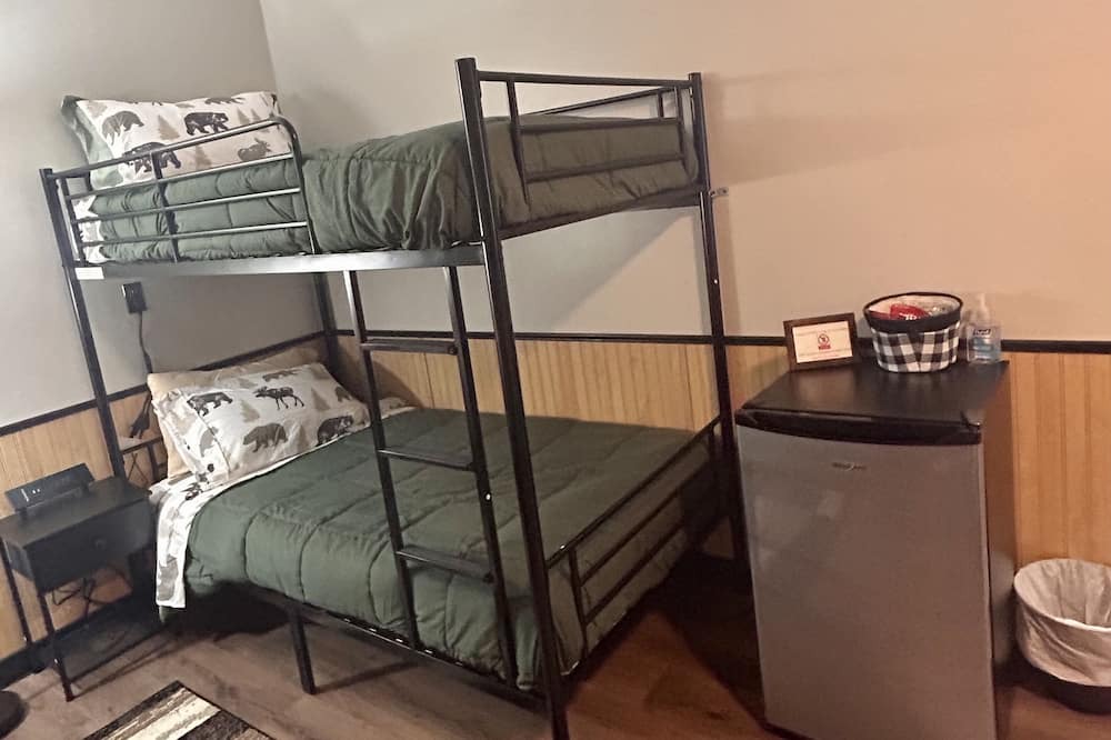 Photo of Bedroom in Hoodsport
