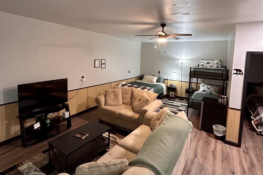 Photo of Livingroom in Hoodsport