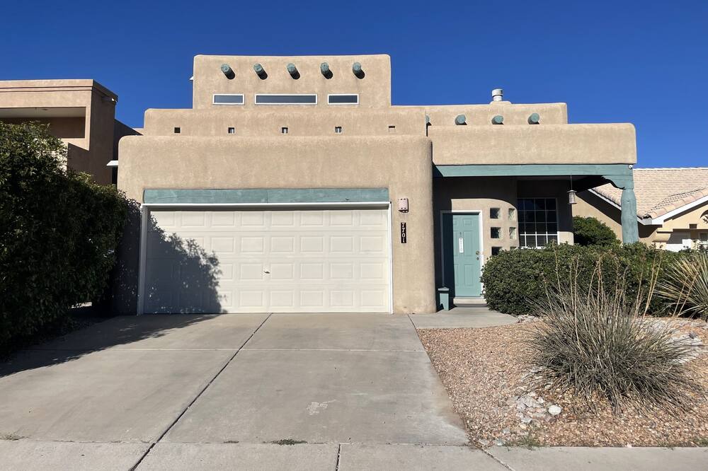 Photo of Outdoor in Northeast Heights