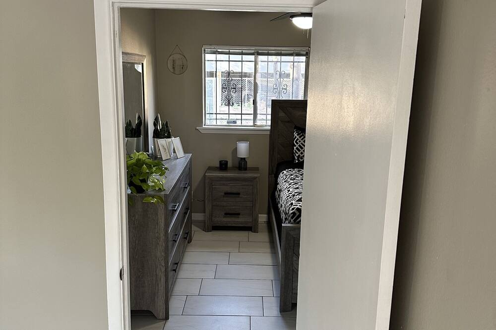 Photo of Bedroom in University Heights