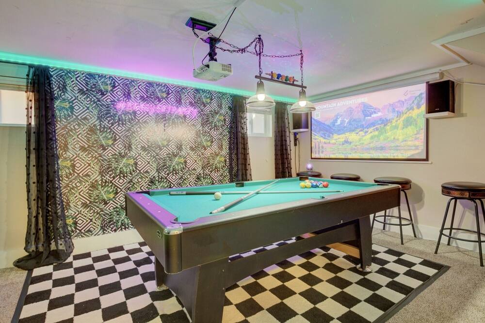 Photo of Bedroom in Cole