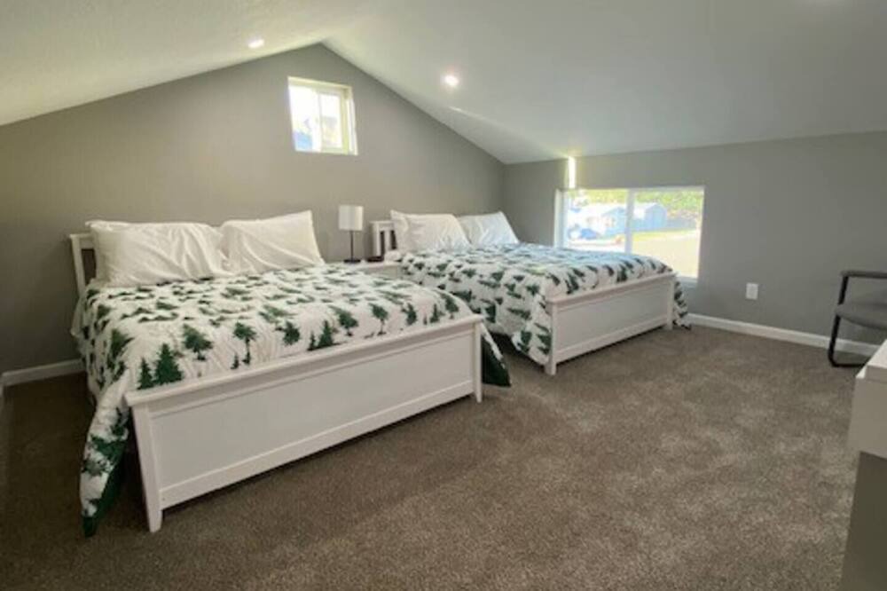 Photo of Bedroom in Huntington