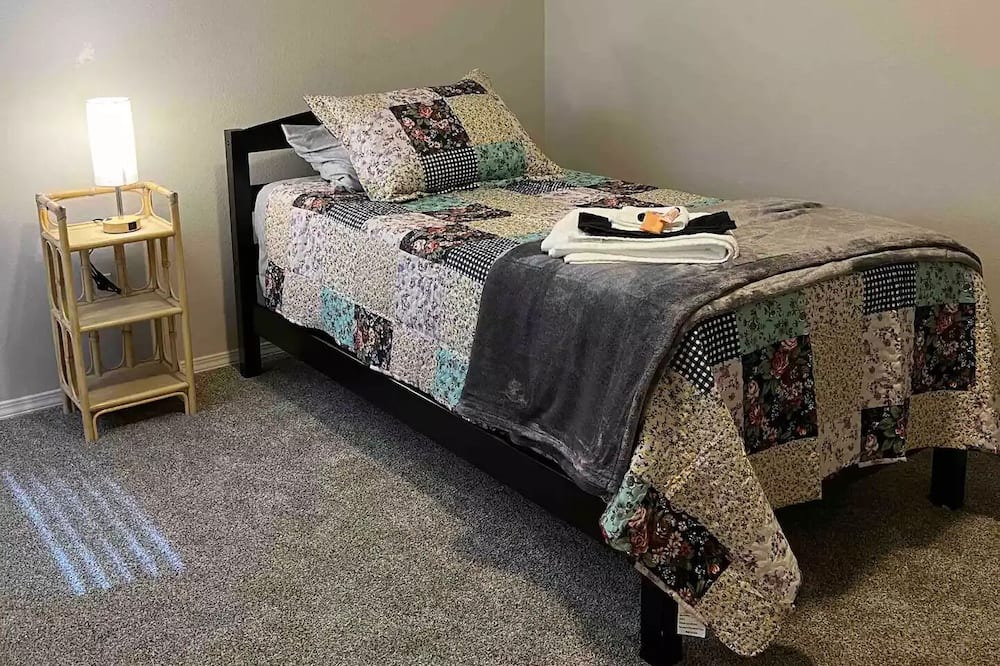 Photo of Bedroom in Paradise Hills Civic