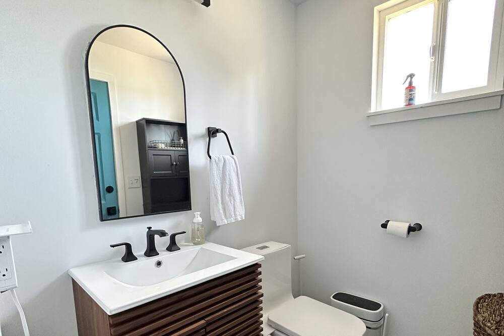 Photo of Bathroom in Hoodsport