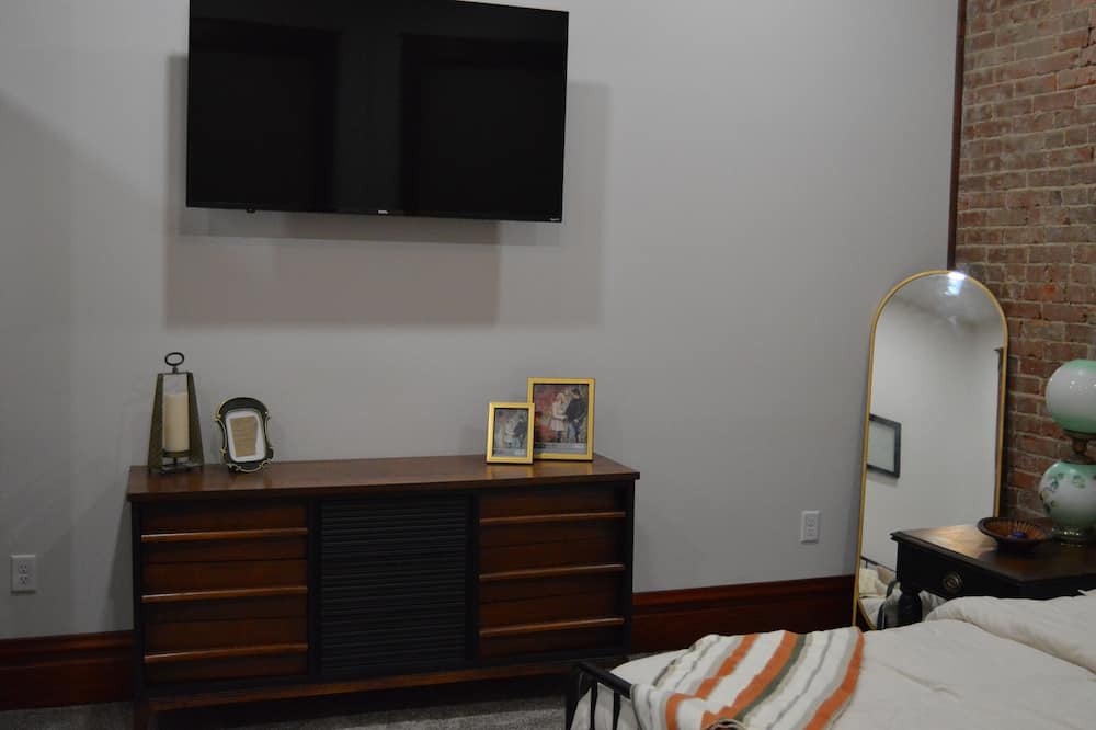 Photo of Bedroom in Seneca