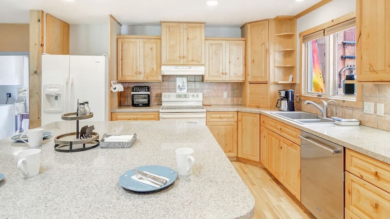 Photo of Kitchen in Doubleheader