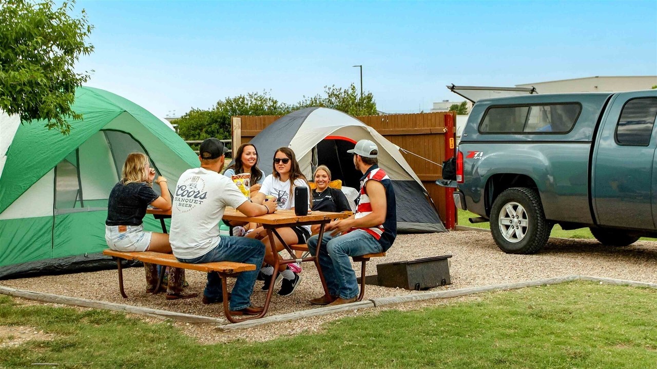 Photo of Outdoor in Altvan