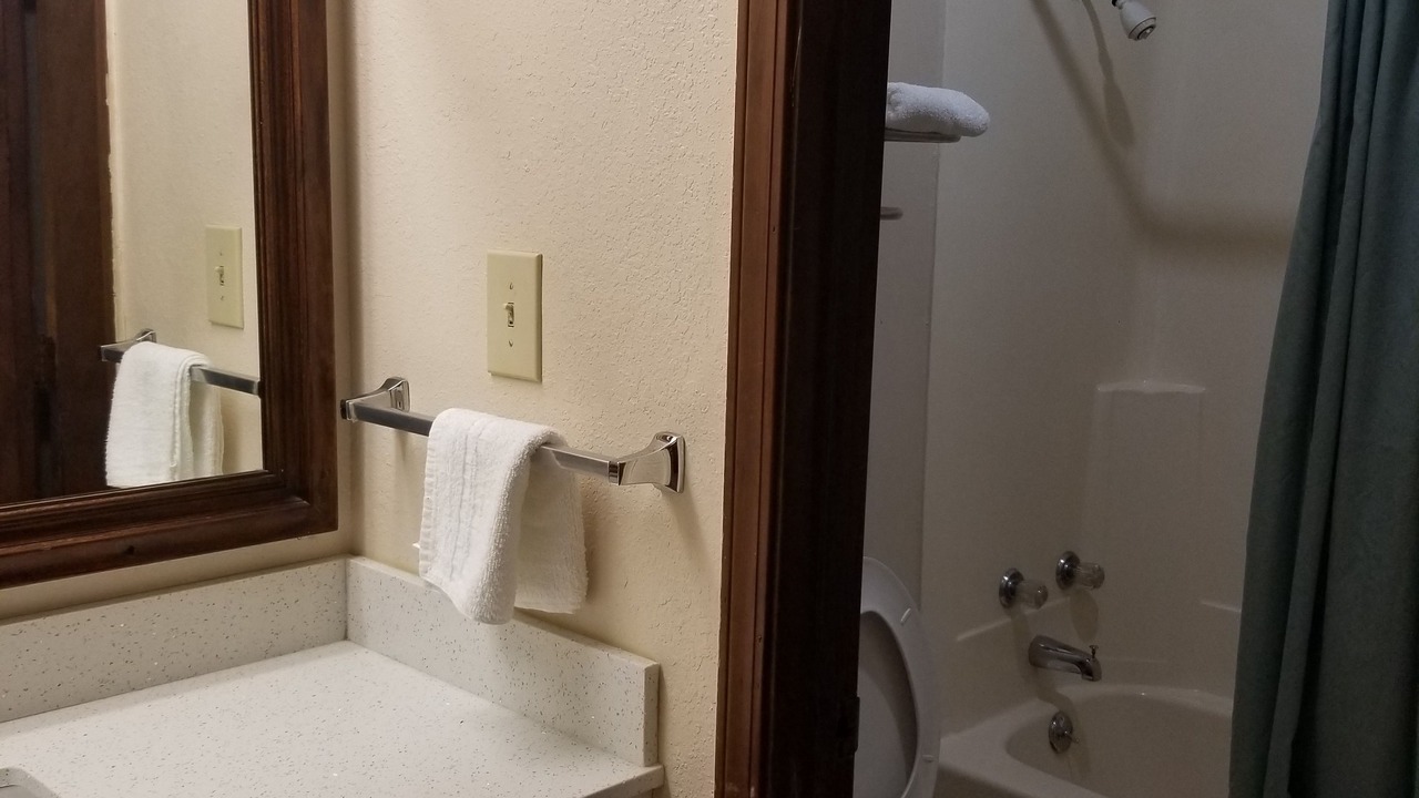 Photo of Bathroom in Eufaula