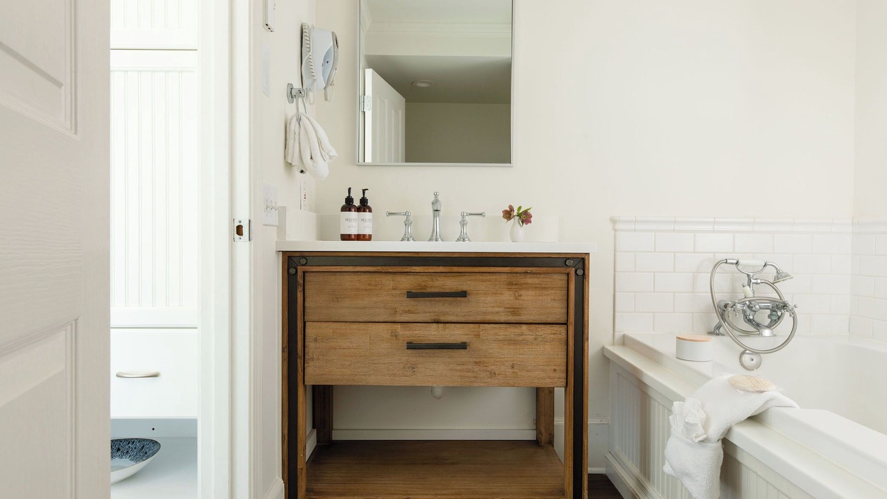 Photo of Bathroom in Eastsound