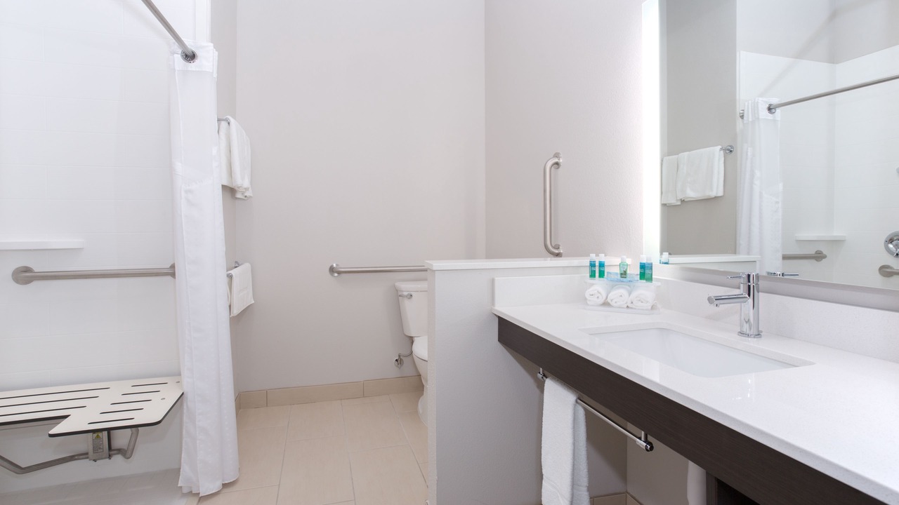 Photo of Bathroom in Lincoln