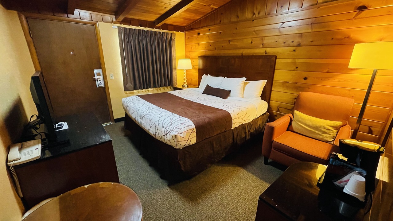 Photo of Bedroom in Chelan