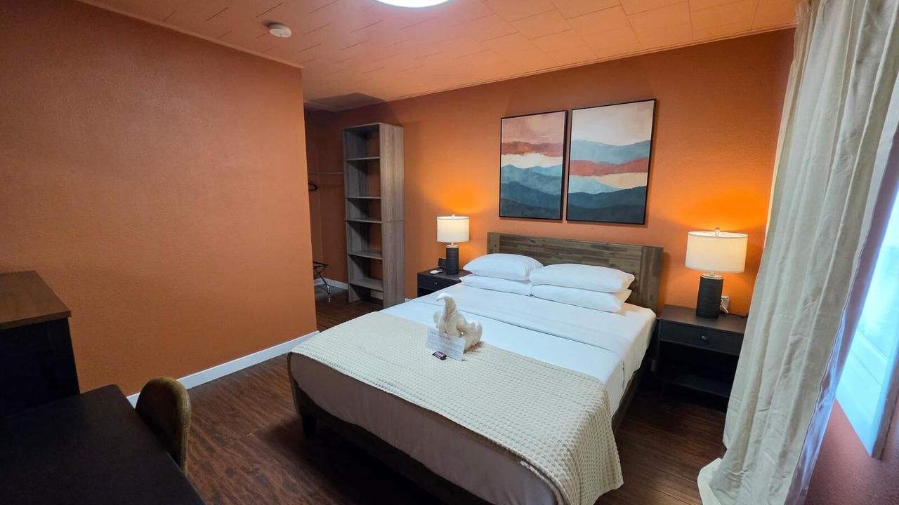 Photo of Bedroom in Sundance