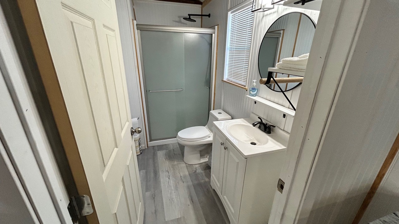 Photo of Bathroom in Richland Springs