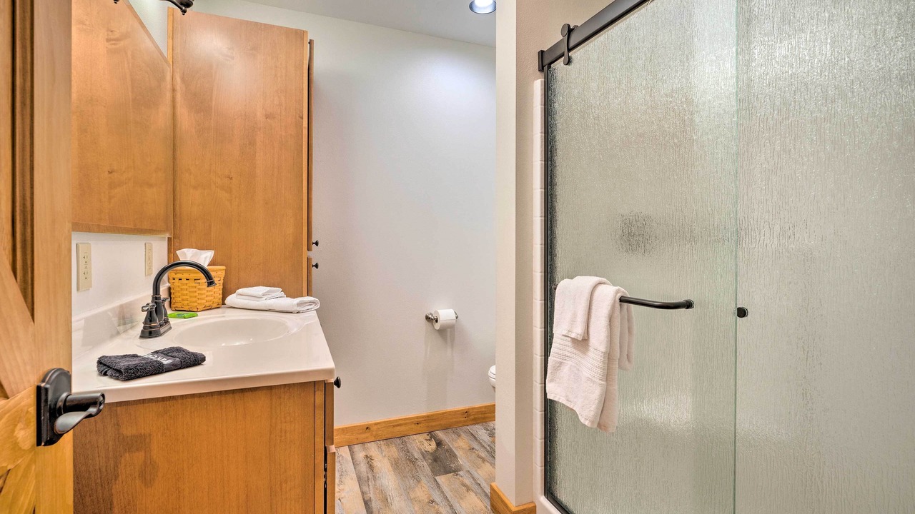 Photo of Bathroom in Pateros