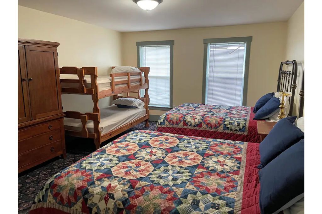 Photo of Bedroom in Nauvoo