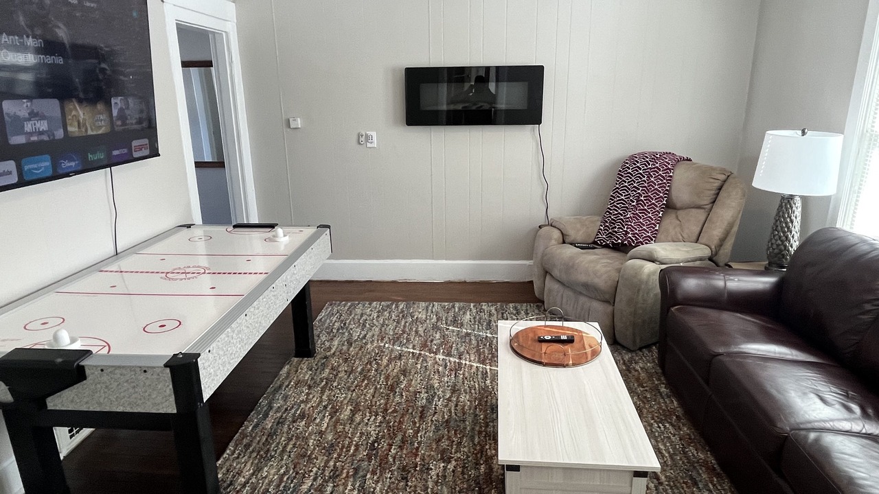 Photo of Livingroom in Des Moines
